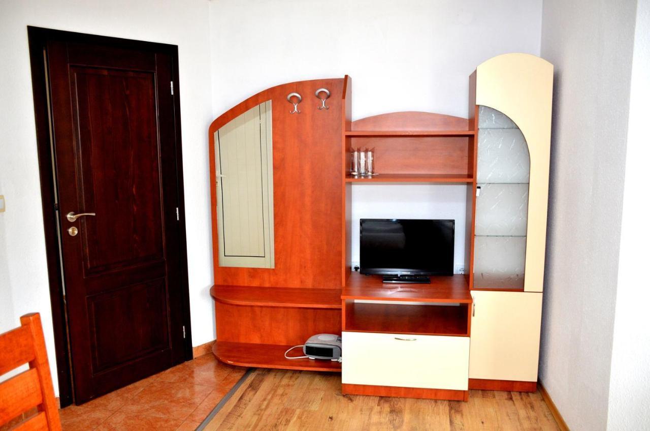 Family Hotel Daisy Borino المظهر الخارجي الصورة