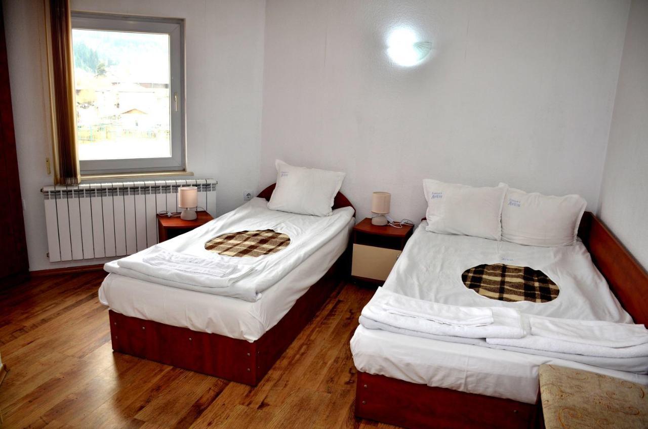 Family Hotel Daisy Borino المظهر الخارجي الصورة